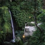 desain hunian alam Villa Air Terjun
