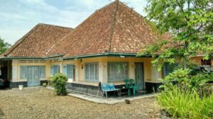 rumah belanda